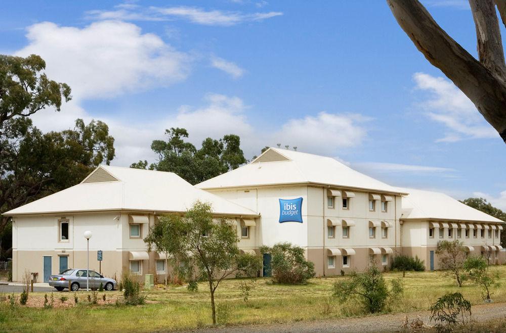 Ibis Budget Canberra Exterior foto